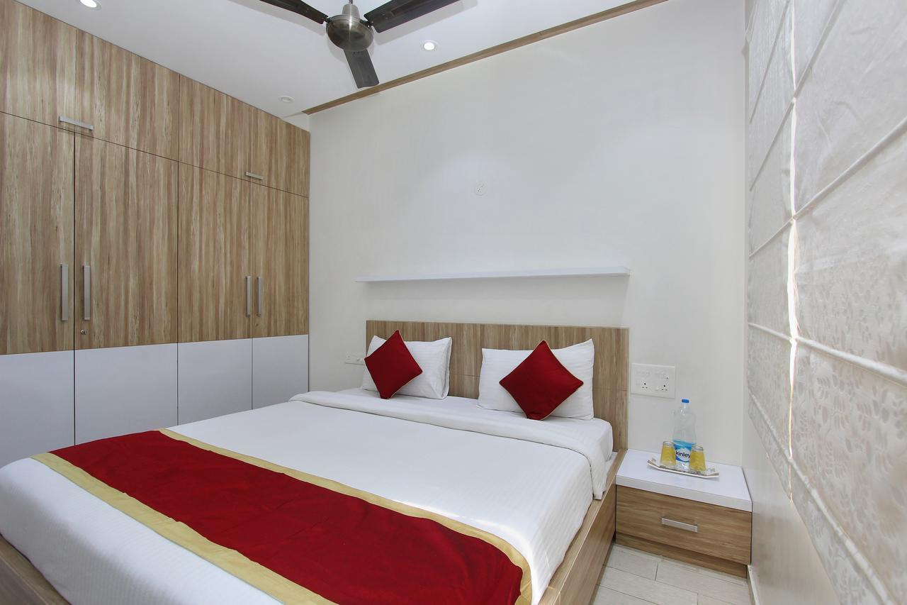 Oyo 2132 Apartment Aditya Residency Bangalore Esterno foto
