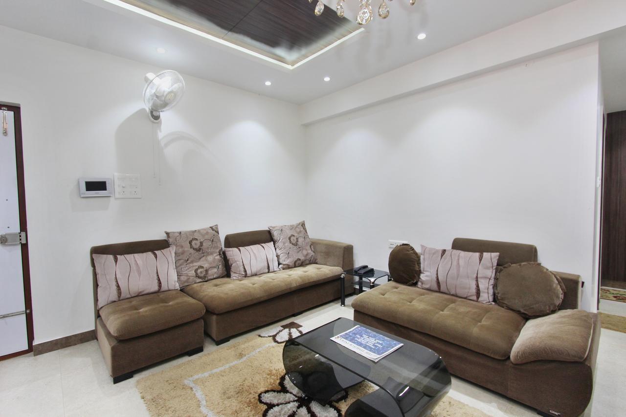 Oyo 2132 Apartment Aditya Residency Bangalore Esterno foto